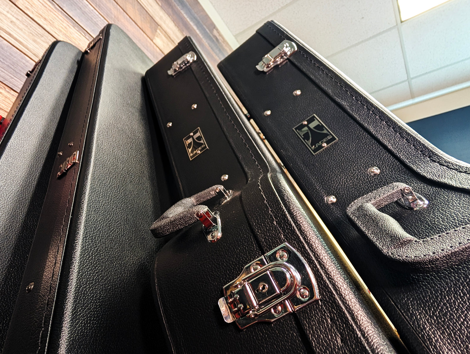 Kaces Economy Hardshell Small Body Acoustic Guitar Case