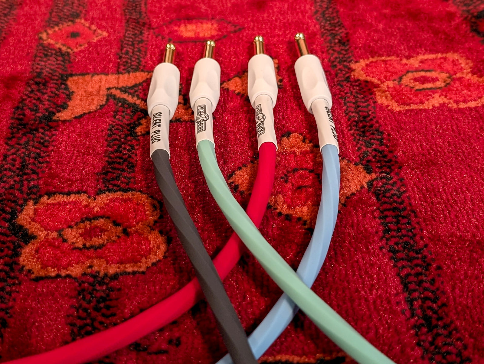 Hex Series Silent Cable 10 ft Candy Apple Red