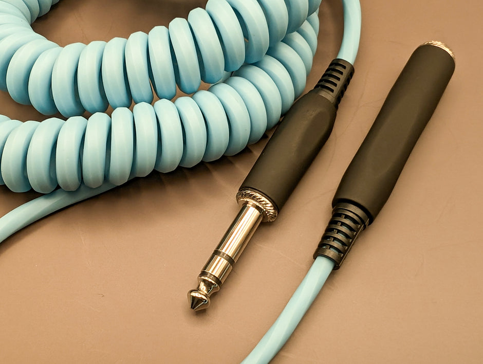 Hex Coiled Headphone Extension Cable, 1/4" - 25ft - Daphne Blue