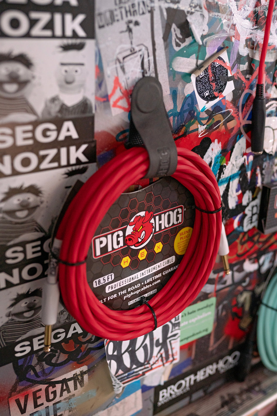 Hex Series Silent Cable 18.6 ft Candy Apple Red