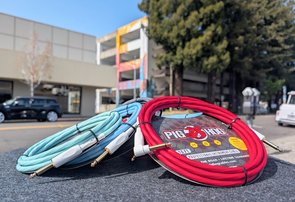 Hex Series Silent Cable 10 ft Candy Apple Red, Right Angle