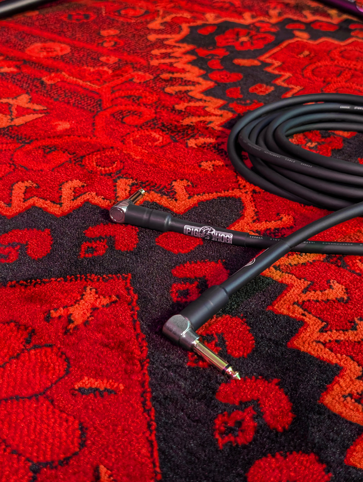 Pig Hog 10ft Instrument Cable, Rt Angle to Rt Angle