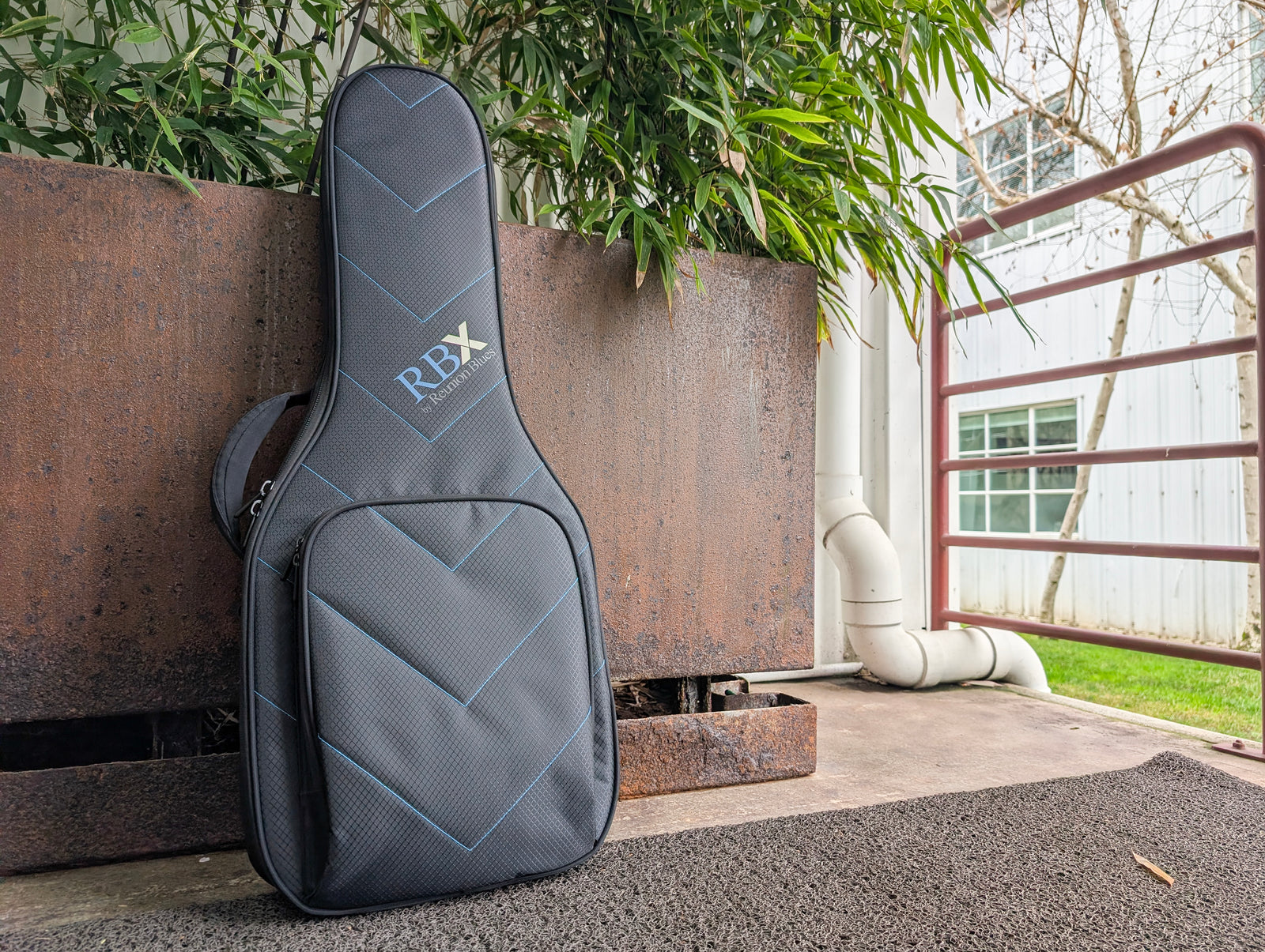 RBX Headless Guitar Bag
