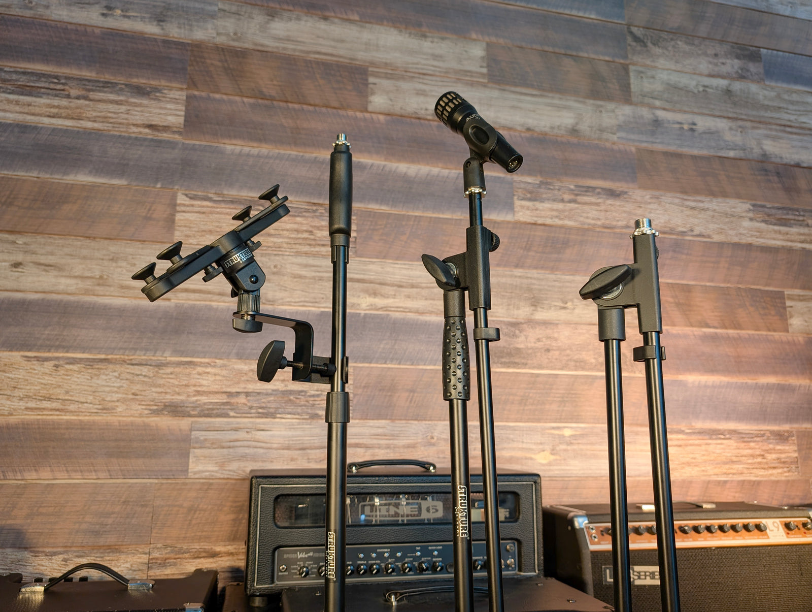 Deluxe Mic Boom Stand With Cam Clutch