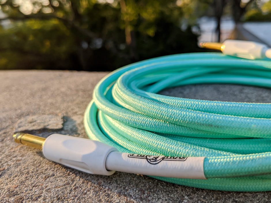 Pig Hog "Seafoam Green" Instrument Cable, 10ft