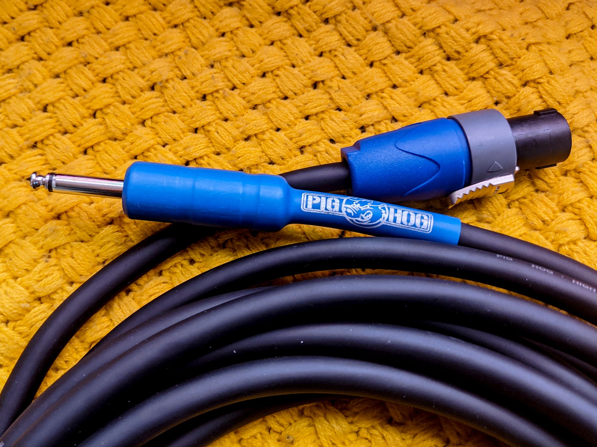 Pig Hog 50ft Speaker Cable, Speakon to 1/4"